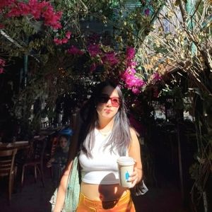 Meet your Posher, Yuqing